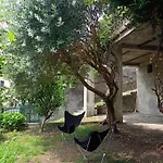 Low-mountain House With Terrace And Garden, Near Maggiore Casa de Férias *