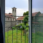 Low-mountain House With Terrace And Garden, Near Maggiore Casa de Férias Maccagno