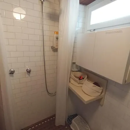 Vakantiehuis Low-mountain House With Terrace And Garden, Near Maggiore *