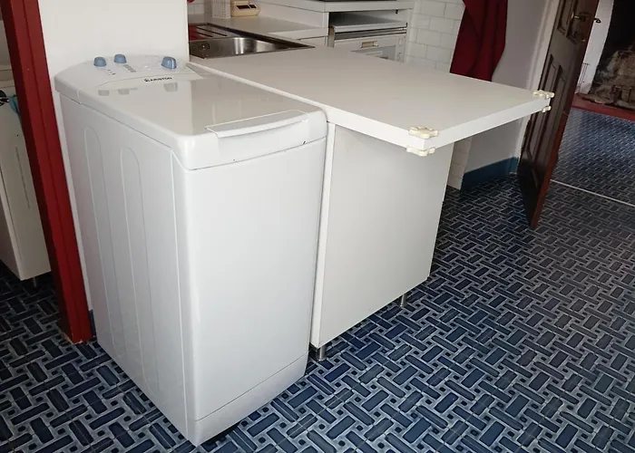 Σπίτι διακοπών Low-mountain House With Terrace And Garden, Near Maggiore *