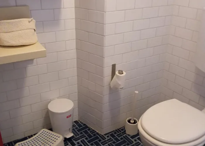 Low-mountain House With Terrace And Garden, Near Maggiore * Maccagno